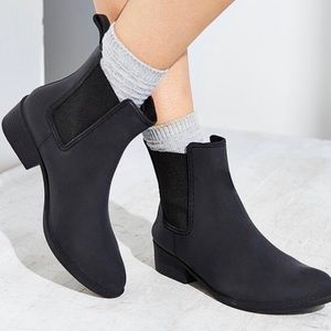 Urban Outfitters Jeffrey Campbell Stormy Rainboot